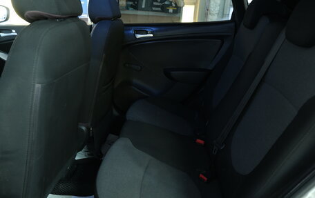Hyundai Solaris II рестайлинг, 2013 год, 779 000 рублей, 20 фотография