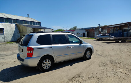 KIA Carnival III, 2008 год, 897 000 рублей, 6 фотография