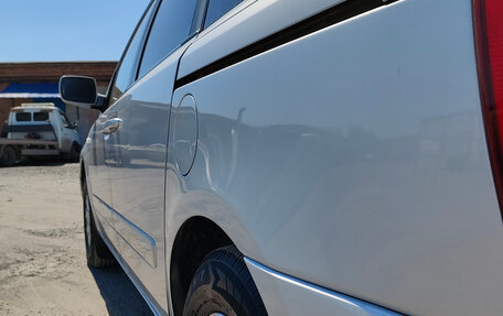 KIA Carnival III, 2008 год, 897 000 рублей, 10 фотография