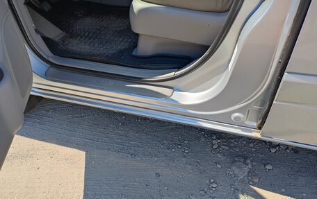 KIA Carnival III, 2008 год, 897 000 рублей, 18 фотография