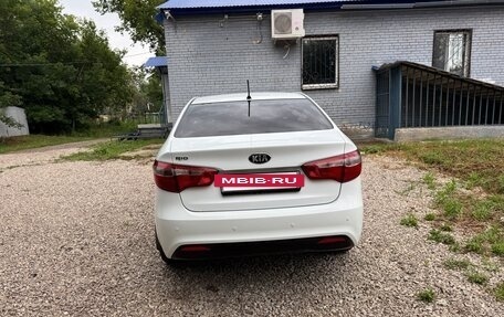 KIA Rio III рестайлинг, 2014 год, 4 фотография