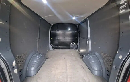 Volkswagen Transporter T6 рестайлинг, 2022 год, 2 740 000 рублей, 7 фотография