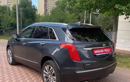Cadillac XT5 I рестайлинг, 2019 год, 3 100 000 рублей, 4 фотография