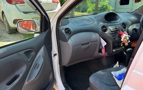Toyota Vitz, 2002 год, 370 000 рублей, 10 фотография