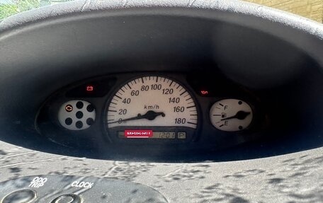 Toyota Vitz, 2002 год, 370 000 рублей, 14 фотография