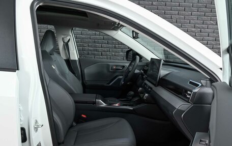 Toyota RAV4, 2025 год, 4 070 000 рублей, 13 фотография