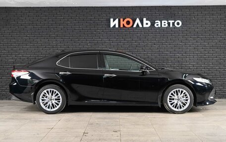 Toyota Camry, 2019 год, 3 155 000 рублей, 9 фотография