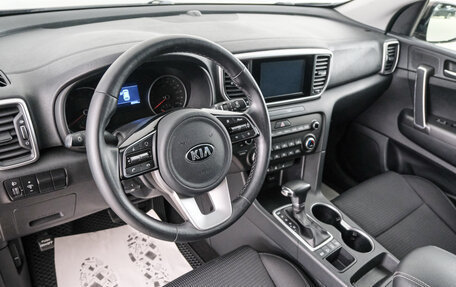 KIA Sportage IV рестайлинг, 2019 год, 2 299 000 рублей, 9 фотография