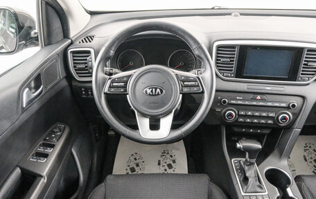 KIA Sportage IV рестайлинг, 2019 год, 2 299 000 рублей, 15 фотография