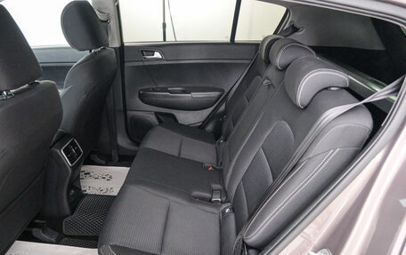 KIA Sportage IV рестайлинг, 2019 год, 2 299 000 рублей, 22 фотография