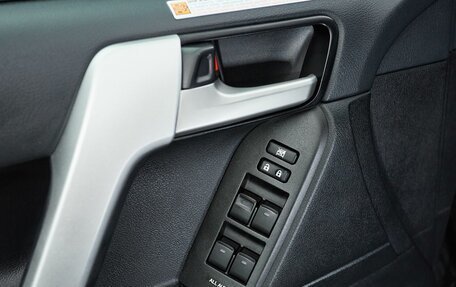 Toyota Land Cruiser Prado 150 рестайлинг 2, 2018 год, 5 277 000 рублей, 10 фотография