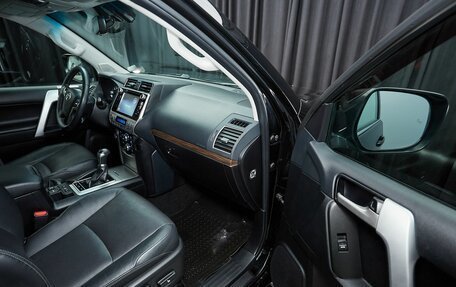 Toyota Land Cruiser Prado 150 рестайлинг 2, 2018 год, 5 277 000 рублей, 17 фотография
