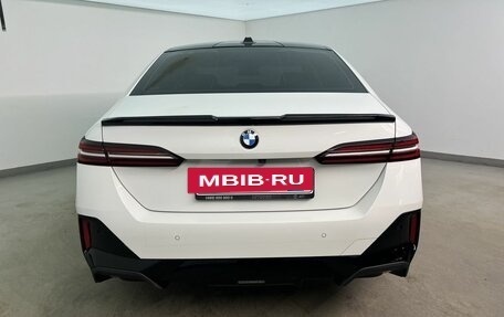 BMW 5 серия, 2023 год, 6 499 000 рублей, 4 фотография