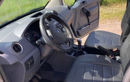 Ford Tourneo Connect I, 2010 год, 800 000 рублей, 5 фотография