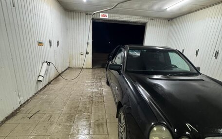 Mercedes-Benz E-Класс, 1997 год, 260 000 рублей, 9 фотография