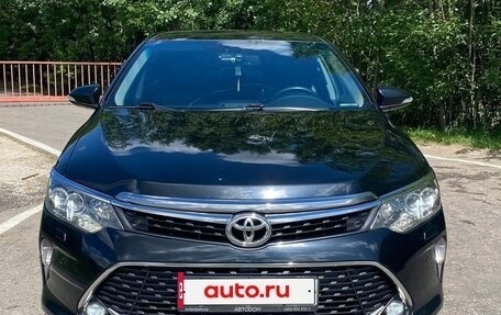 Toyota Camry, 2017 год, 2 200 000 рублей, 2 фотография