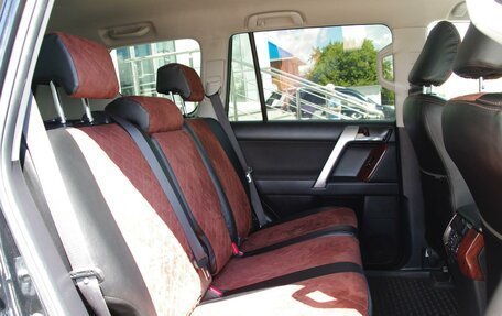 Toyota Land Cruiser Prado 150 рестайлинг 2, 2014 год, 3 050 000 рублей, 9 фотография