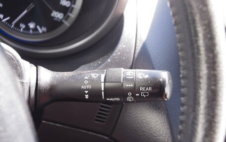 Toyota Land Cruiser Prado 150 рестайлинг 2, 2014 год, 3 050 000 рублей, 15 фотография