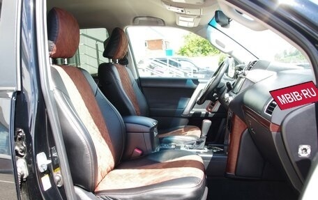 Toyota Land Cruiser Prado 150 рестайлинг 2, 2014 год, 3 050 000 рублей, 10 фотография