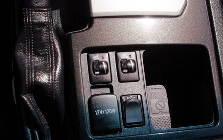 Toyota Land Cruiser Prado 150 рестайлинг 2, 2014 год, 3 050 000 рублей, 20 фотография