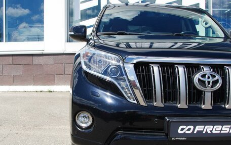 Toyota Land Cruiser Prado 150 рестайлинг 2, 2014 год, 3 050 000 рублей, 27 фотография