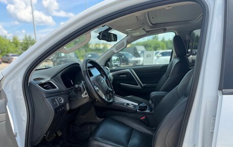 Mitsubishi Pajero Sport III рестайлинг, 2020 год, 3 950 000 рублей, 15 фотография