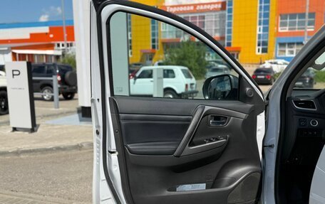 Mitsubishi Pajero Sport III рестайлинг, 2020 год, 3 950 000 рублей, 14 фотография