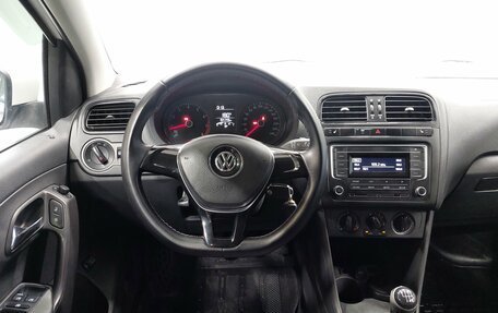 Volkswagen Polo VI (EU Market), 2017 год, 820 000 рублей, 11 фотография