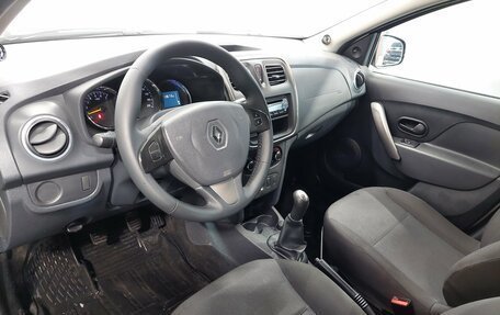 Renault Sandero II рестайлинг, 2015 год, 680 000 рублей, 11 фотография