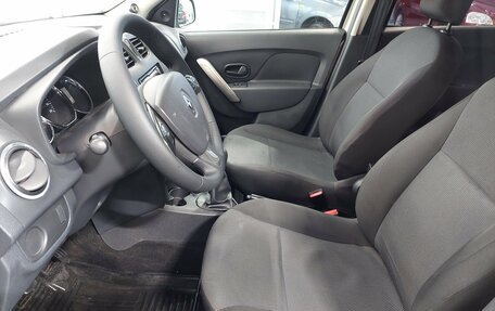 Renault Sandero II рестайлинг, 2015 год, 680 000 рублей, 13 фотография