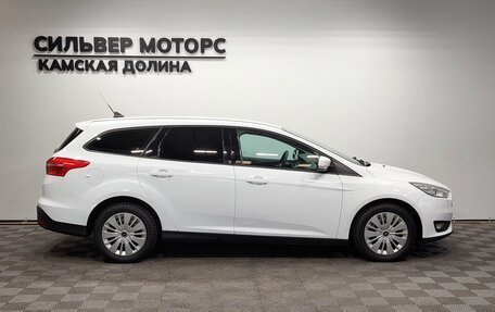 Ford Focus III, 2018 год, 865 000 рублей, 5 фотография
