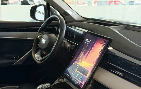Geely Atlas, 2024 год, 2 767 000 рублей, 8 фотография