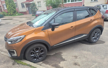 Renault Kaptur I рестайлинг, 2021 год, 2 100 000 рублей, 3 фотография