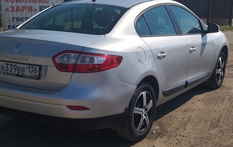 Renault Fluence I, 2012 год, 730 000 рублей, 5 фотография