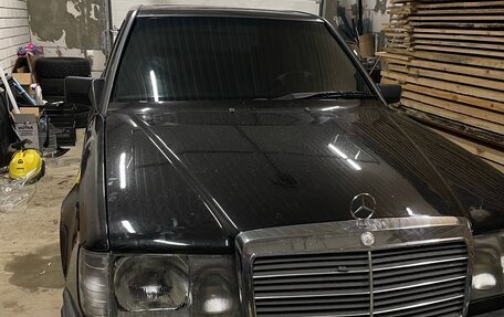 Mercedes-Benz W124, 1987 год, 380 000 рублей, 2 фотография