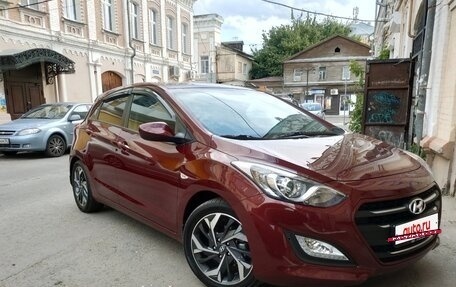 Hyundai i30 II рестайлинг, 2015 год, 1 300 000 рублей, 2 фотография