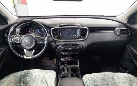KIA Sorento III Prime рестайлинг, 2016 год, 2 350 000 рублей, 11 фотография
