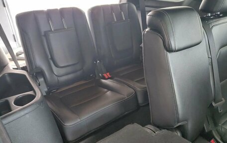 Ford Explorer VI, 2017 год, 2 350 000 рублей, 22 фотография