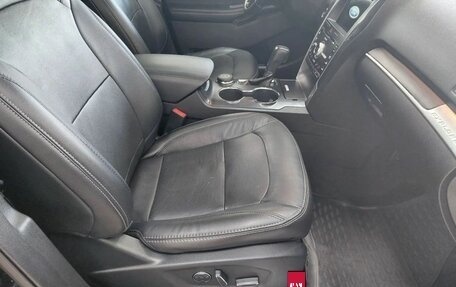 Ford Explorer VI, 2017 год, 2 350 000 рублей, 20 фотография