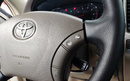 Toyota Land Cruiser Prado 120 рестайлинг, 2008 год, 2 280 000 рублей, 12 фотография