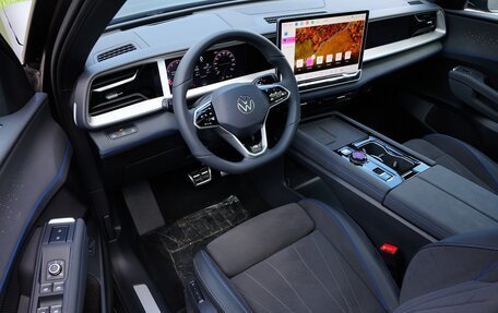 Volkswagen Teramont, 2026 год, 5 820 000 рублей, 10 фотография