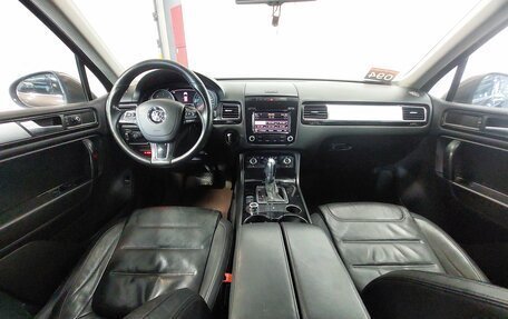 Volkswagen Touareg III, 2012 год, 1 650 000 рублей, 13 фотография