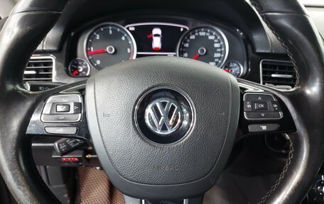 Volkswagen Touareg III, 2012 год, 1 650 000 рублей, 14 фотография