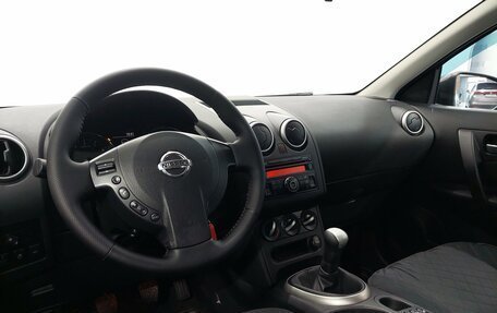 Nissan Qashqai, 2011 год, 960 000 рублей, 10 фотография