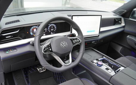 Volkswagen Teramont, 2026 год, 5 800 000 рублей, 12 фотография
