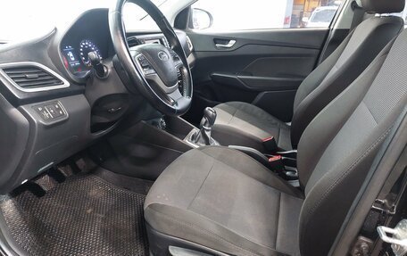 Hyundai Solaris II рестайлинг, 2018 год, 1 199 000 рублей, 10 фотография