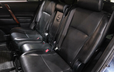 Toyota Highlander III, 2013 год, 2 369 000 рублей, 35 фотография