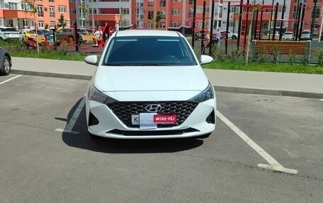 Hyundai Solaris II рестайлинг, 2020 год, 1 400 000 рублей, 1 фотография