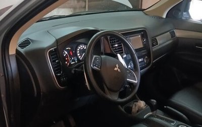 Mitsubishi Outlander III рестайлинг 3, 2012 год, 1 390 000 рублей, 1 фотография