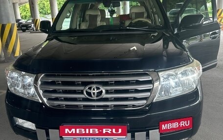 Toyota Land Cruiser 200, 2008 год, 2 600 000 рублей, 12 фотография